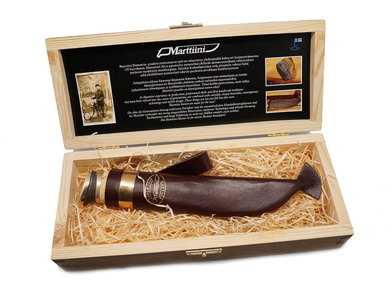 Нож в деревянной подарочной упаковке Marttiini DAMASCUS 557010W .